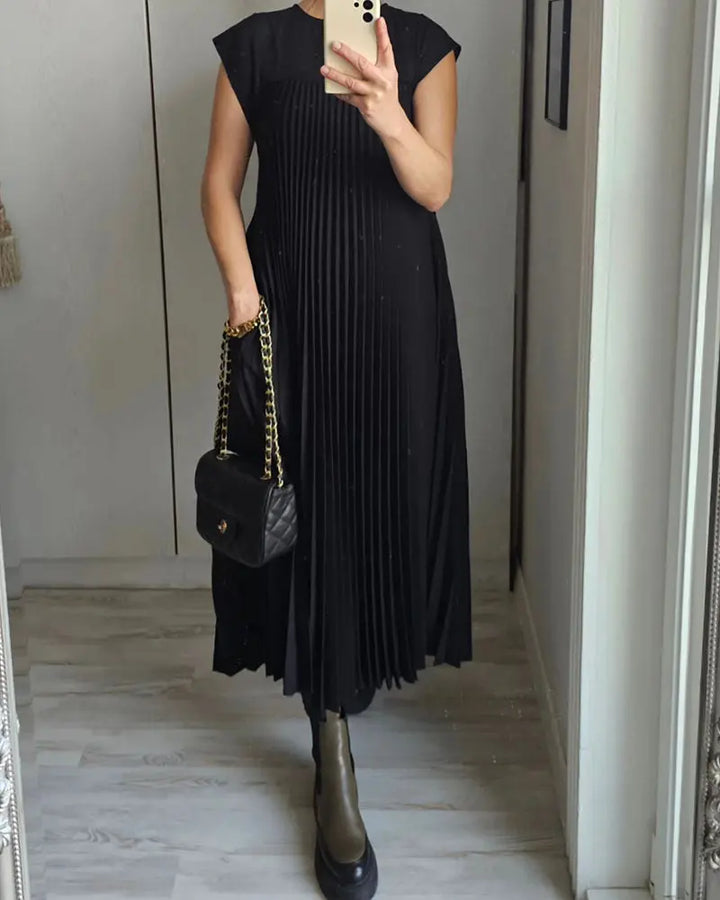 Camilla™ | Ärmelloses Kleid mit schicken Falten MOKKAKAI