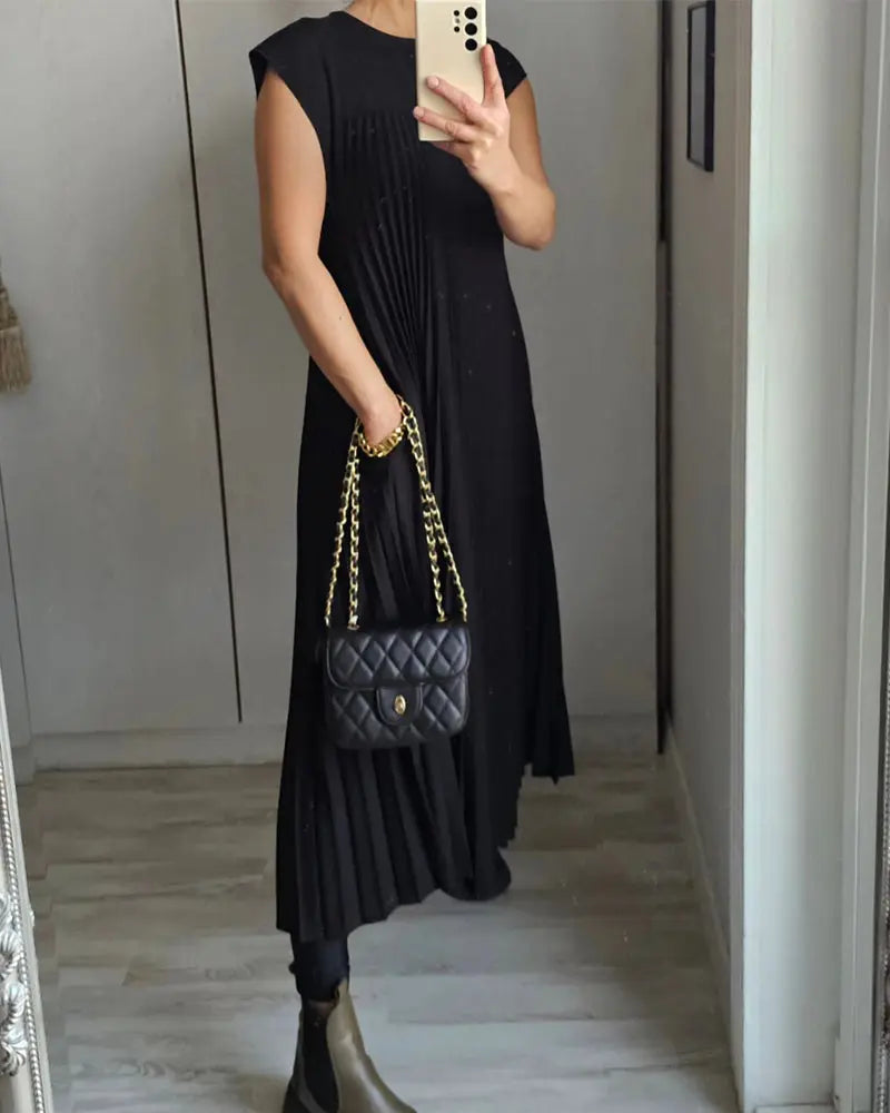 Camilla™ | Ärmelloses Kleid mit schicken Falten MOKKAKAI