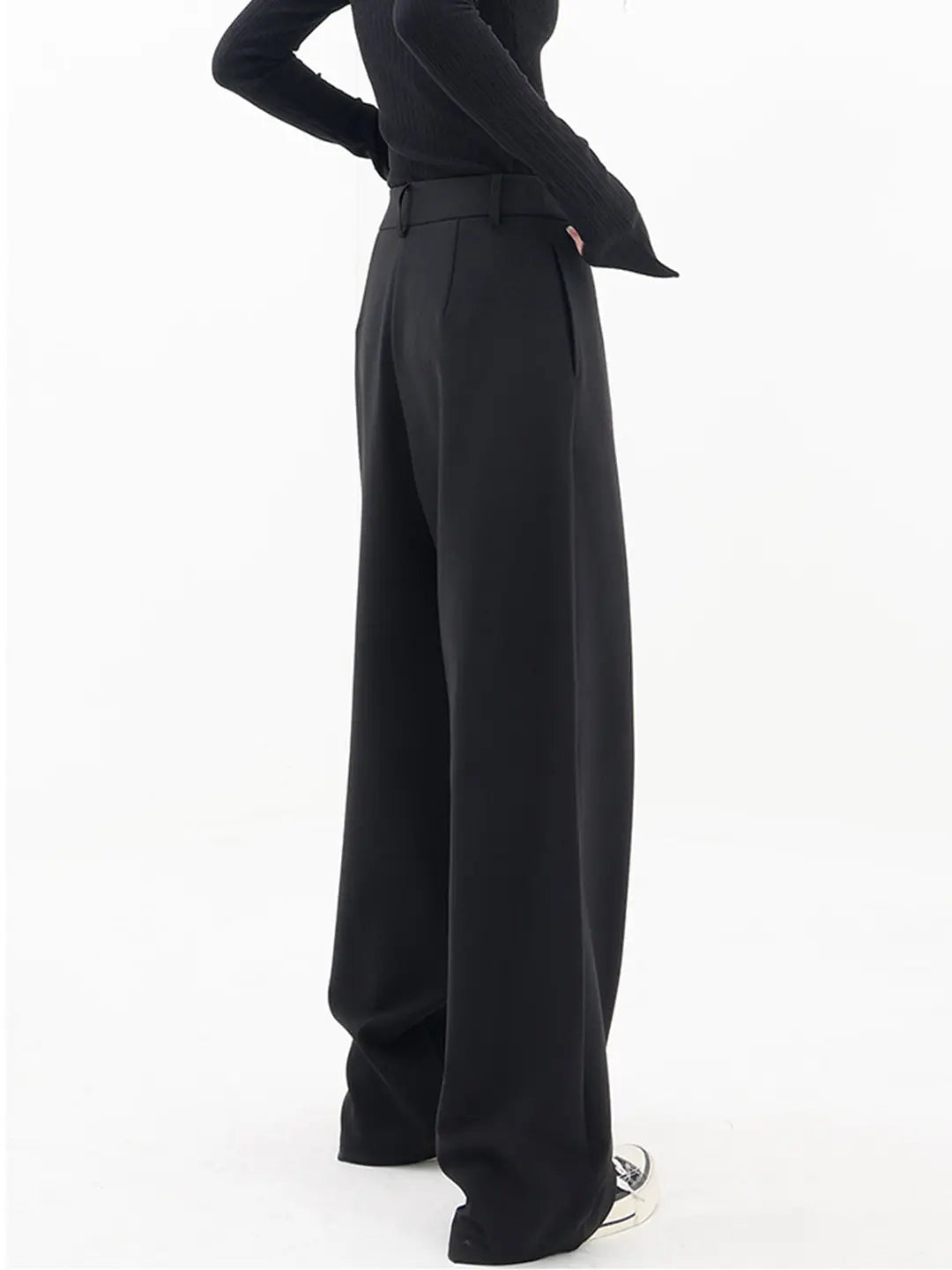 Yuli – Moderne Baggy-Hose MOKKAKAI