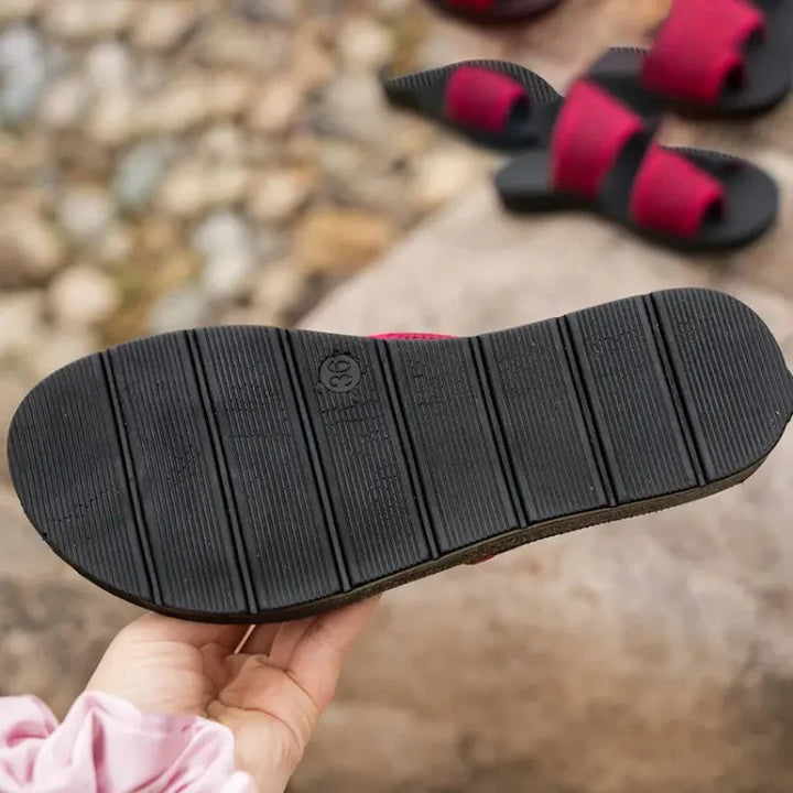 Celia™ | Gleitsandalen aus perforiertem Mesh – Ansicht 9