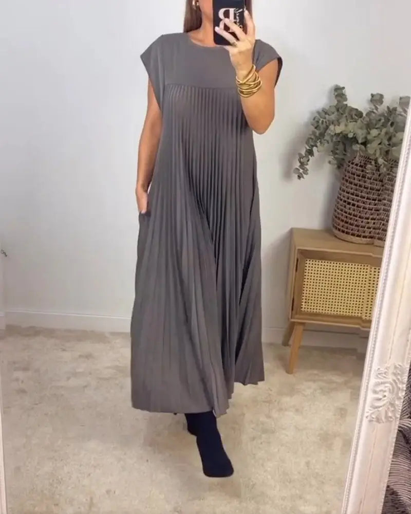 Camilla™ | Ärmelloses Kleid mit schicken Falten MOKKAKAI