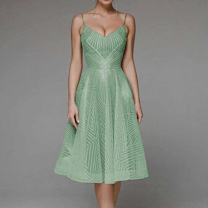 Larra™ | Elegantes Kleid mit offenem Rücken MOKKAKAI