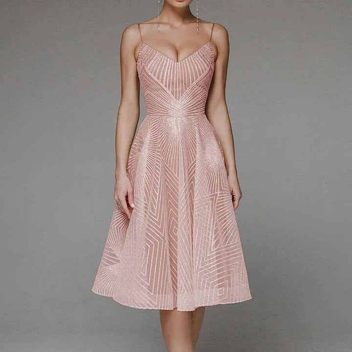 Larra™ | Elegantes Kleid mit offenem Rücken MOKKAKAI