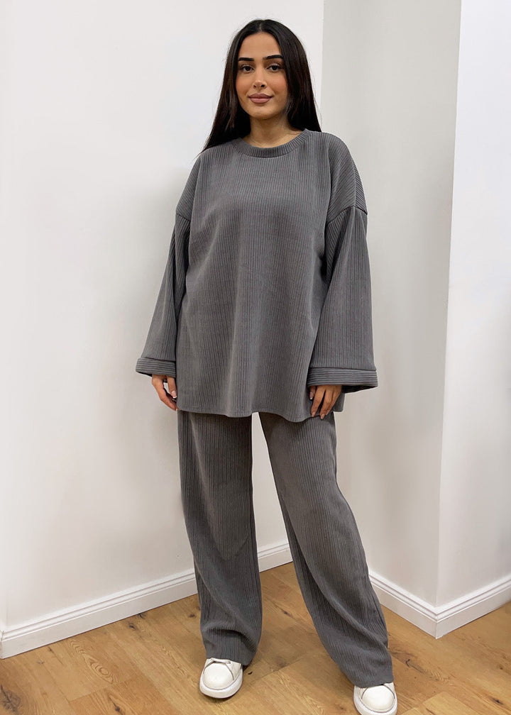 Malia™ – Elegants und bequems Set us Cordstoff MOKKAKAI