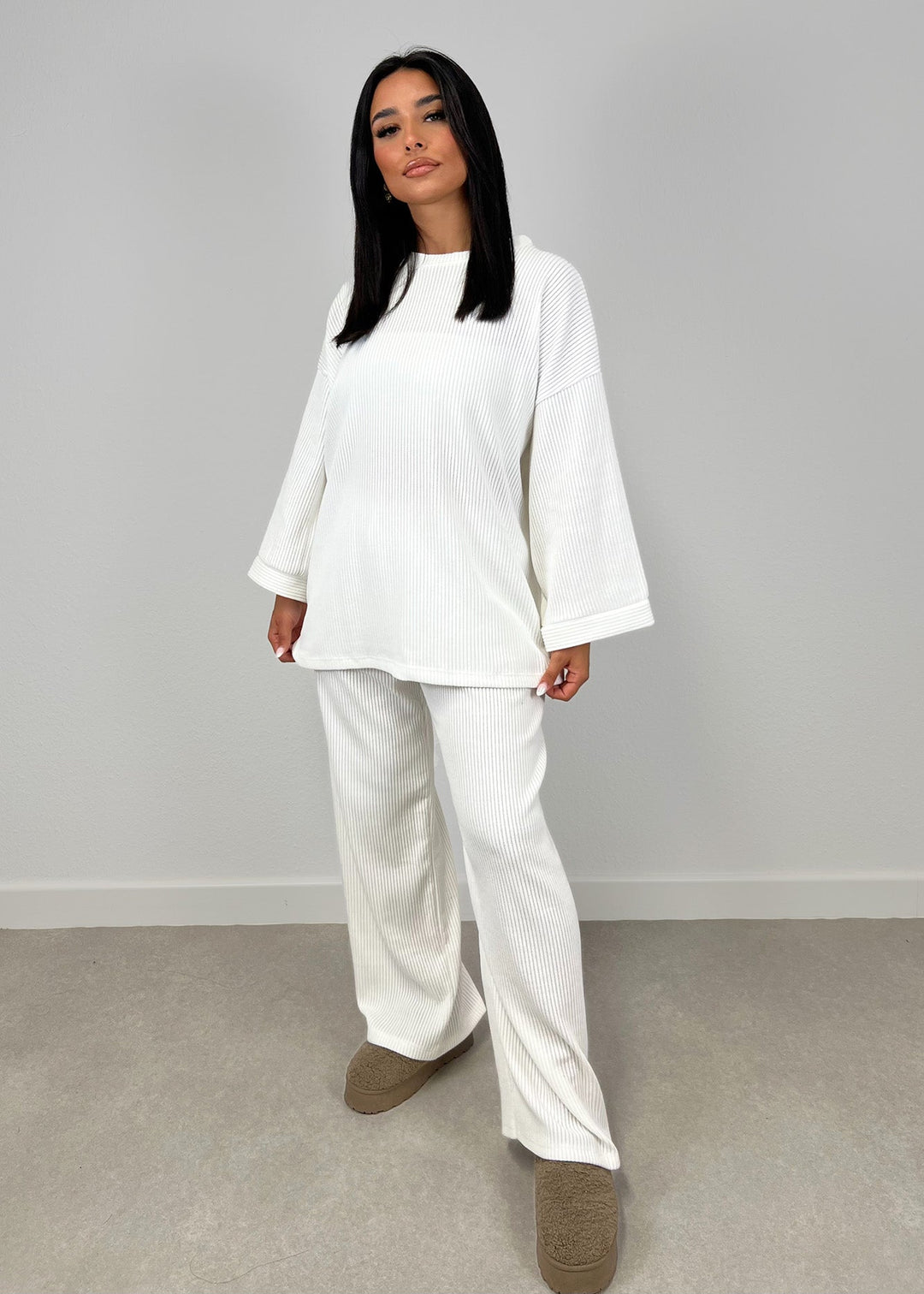 Malia™ – Elegants und bequems Set us Cordstoff MOKKAKAI
