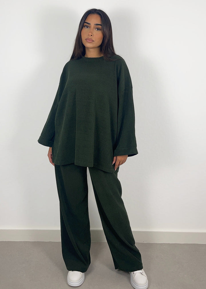 Malia™ – Elegants und bequems Set us Cordstoff MOKKAKAI