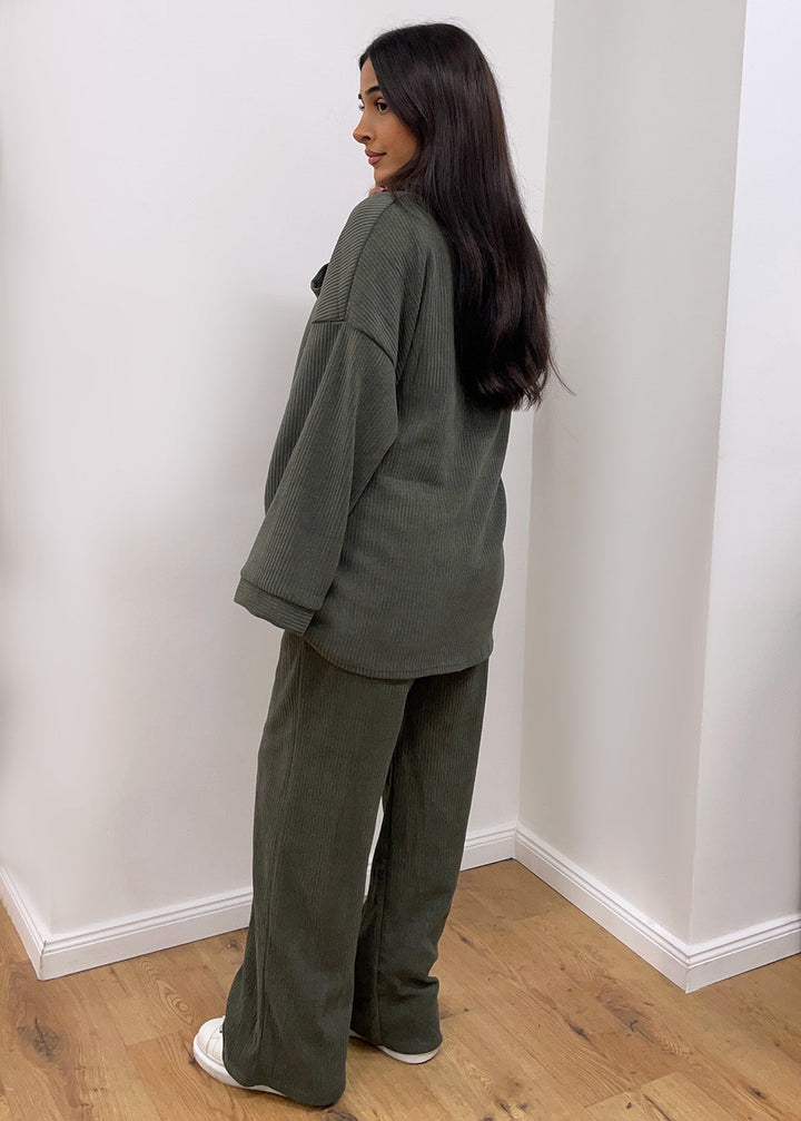 Malia™ – Elegants und bequems Set us Cordstoff MOKKAKAI
