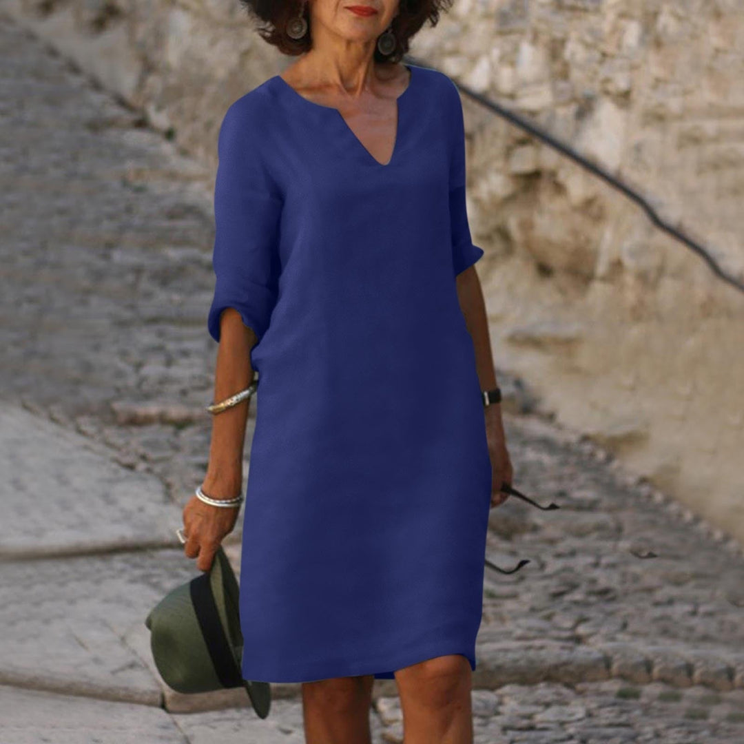 Silvia | Zeitloses Bauchbedeckendes  V-Ausschnitt Kleid MOKKAKAI