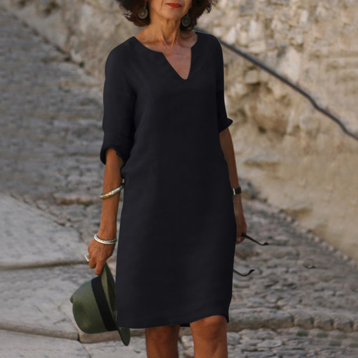 Silvia | Zeitloses Bauchbedeckendes  V-Ausschnitt Kleid MOKKAKAI