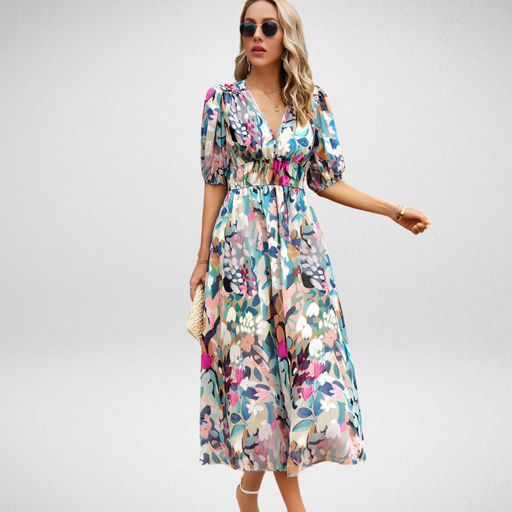 Stella™ | Charmantes Kleid mit V-Ausschnitt MOKKAKAI
