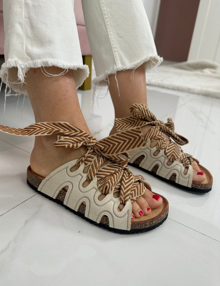 Juliet™ | Sandalen mit Textil-Schnürsenkeln – Ansicht 1