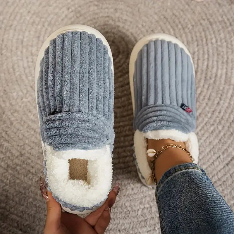 Lula | Kuschelige Unisex-Pantoffeln – Ansicht 9